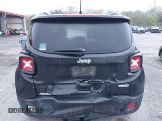 2018 Jeep Renegade Latitude with VIN ZACCJABB9JPJ34769, listed as a IAAI auction lot 41186972 with 204,900 mi miles. Bid and sale history available at carsss.com. Image 16.