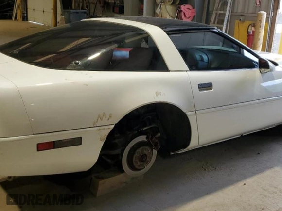1993 Chevrolet Corvette with VIN 1G1YY23P7P5107956, listed as a Copart auction lot 58644404 with 0 mi miles and Salvage Title. Bid and sale history available at carsss.com. Image 3.