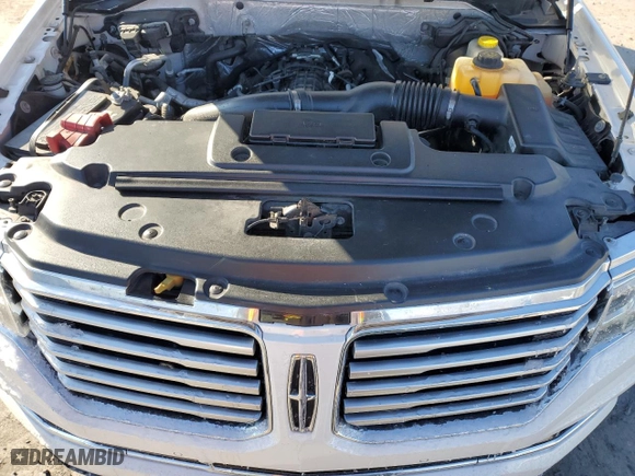 2017 Lincoln Navigator L Reserve with VIN 5LMJJ3LT4HEL08501, listed as a Copart auction lot 89149565 with NaN miles and Clean Title. Bid and sale history available at carsss.com. Image 12.
