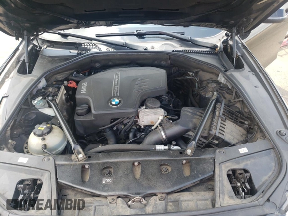 2016 BMW 5 Series 528i xDrive with VIN WBA5A7C5XGG642145, listed as a Copart auction lot 58840015 with 136,793 mi miles and Salvage title. Bid and sale history available at DreamBid. Image 11.