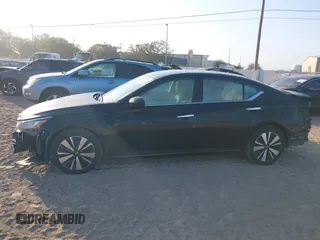 2021 Nissan Altima SV z VIN 1N4BL4DV6MN388332, wystawiony jako IAAI lot #41499128 z przebiegiem 86 600 mil mil oraz . Historia ofert i sprzedaży dostępna na DreamBid. Obrazek 15.