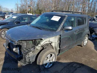 2019 Kia Soul with VIN KNDJN2A28K7658063, listed as a IAAI auction lot 41373746 with 75,161 mi miles. Bid and sale history available at carsss.com. Image 17.