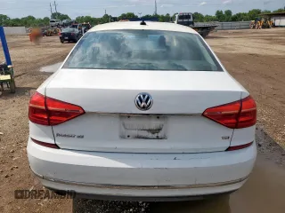 2016 Volkswagen Passat SE z VIN 1VWBT7A32GC013789, wystawiony jako Copart lot #58818575 z przebiegiem 233 893 mil mil oraz Czysty tytuł • Clean title. Historia ofert i sprzedaży dostępna na DreamBid. Obrazek 6.