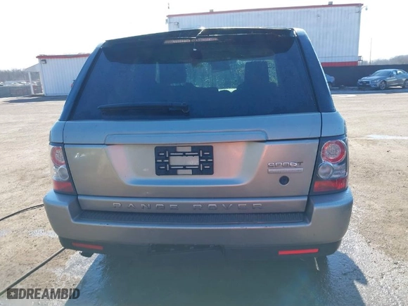 2011 Land Rover Range Rover Sport HSE LUX with VIN SALSK2D46BA714314, listed as a IAAI auction lot 41425057 with NaN miles. Bid and sale history available at carsss.com. Image 16.