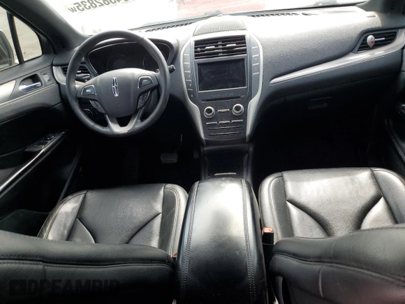 2017 Lincoln MKC Premiere with VIN 5LMCJ1C99HUL44983, listed as a Copart auction lot 54382835 with Not Provided miles and Clean Title. Bid and sale history available at DreamBid. Image 8.