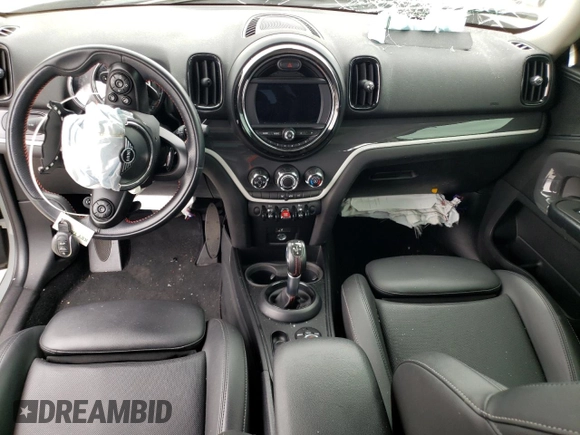 2019 MINI Countryman Cooper S with VIN WMZYT3C56K3E97143, listed as a Copart auction lot 62315533 with 0 mi miles and Salvage Title. Bid and sale history available at carsss.com. Image 8.