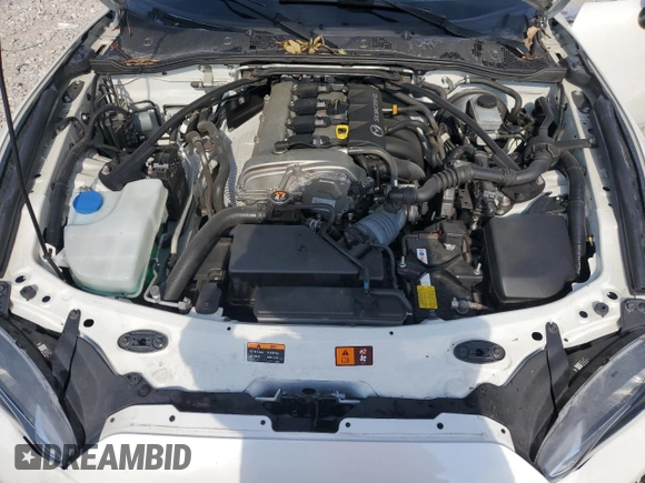 2020 Mazda MX-5 Miata Grand Touring z VIN JM1NDAD78L0417426, wystawiony jako Copart lot #62725524 z przebiegiem Nie podano mil oraz Szkoda całkowita • Salvage title. Historia ofert i sprzedaży dostępna na DreamBid. Obrazek 11.
