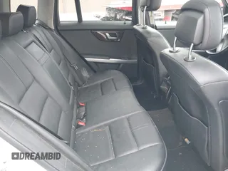 2010 Mercedes-Benz GLK GLK 350 with VIN WDCGG8HB1AF486972, listed as a IAAI auction lot 42109132 with 177,747 mi miles. Bid and sale history available at carsss.com. Image 8.