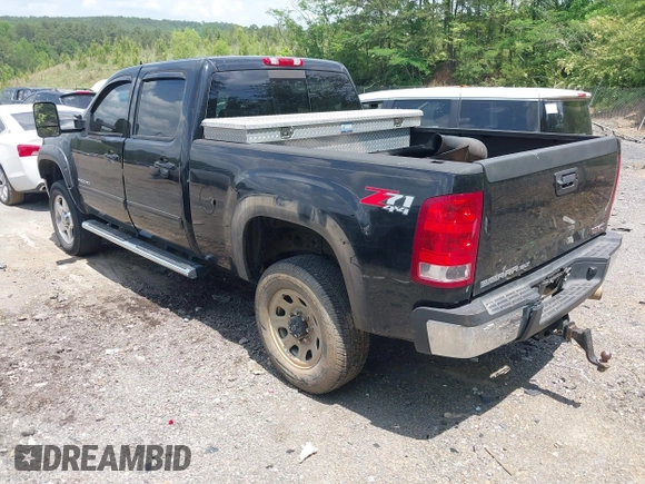2013 GMC Sierra 2500HD SLT with VIN 1GT121E82DF120632, listed as a IAAI auction lot 42136305 with 171,967 mi miles and . Bid and sale history available at DreamBid. Image 3.