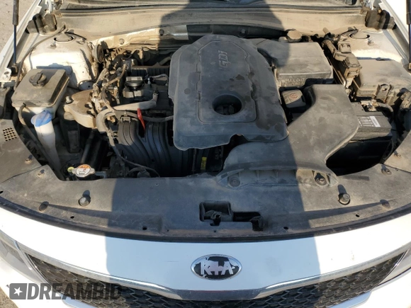 2016 Kia Optima LX z VIN 5XXGT4L3XGG031946, wystawiony jako Copart lot #50658835 z przebiegiem 125 449 mil mil oraz Szkoda całkowita • Salvage title. Historia ofert i sprzedaży dostępna na DreamBid. Obrazek 12.