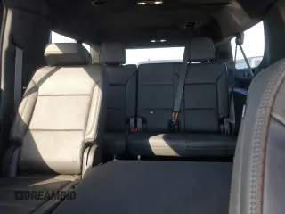 2022 Chevrolet Suburban High Country with VIN 1GNSKGKL3NR233657, listed as a Copart auction lot 74177244 with 9,111 mi miles and Salvage Title. Bid and sale history available at DreamBid. Image 10.