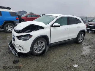 2023 Mercedes-Benz GLA with VIN W1N4N4HBXPJ492369, listed as a Copart auction lot 43422355 with 13,721 mi miles and Salvage Title. Bid and sale history available at carsss.com. Image 1.