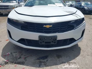 2020 Chevrolet Camaro 1LT with VIN 1G1FB3DX5L0128681, listed as a IAAI auction lot 42239437 with Not provided miles and . Bid and sale history available at DreamBid. Image 11.