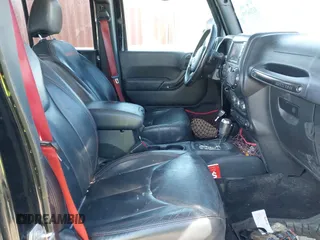 2017 Jeep Wrangler Unlimited Rubicon Recon с VIN 1C4HJWFG0HL737779, выставлен на аукционе IAAI как лот 41396395 с пробегом 125 845 миль миль и . История ставок и продаж доступна на DreamBid. Изображение 5.