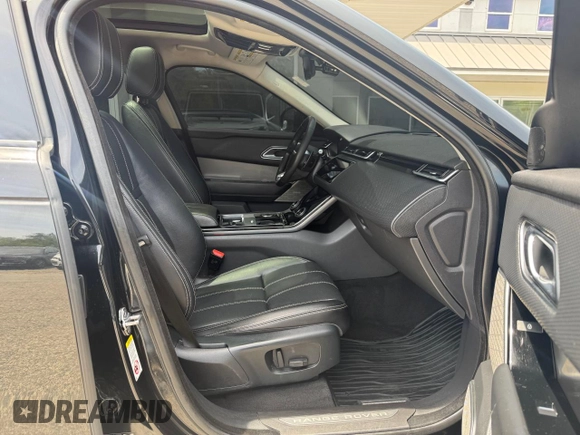 2018 Land Rover Range Rover Velar S with VIN SALYB2RX7JA748371, listed as a Copart auction lot 65276155 with 137,561 mi miles and Clean title. Bid and sale history available at DreamBid. Image 5.