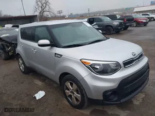 2017 Kia Soul with VIN KNDJN2A2XH7456835, listed as a IAAI auction lot 41485986 with 127,113 mi miles. Bid and sale history available at carsss.com. Image 14.