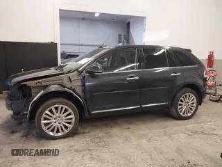 2013 Lincoln MKX with VIN 2LMDJ8JK2DBL18834, listed as a IAAI auction lot 41898580 with 147,543 mi miles and . Bid and sale history available at DreamBid. Image 15.