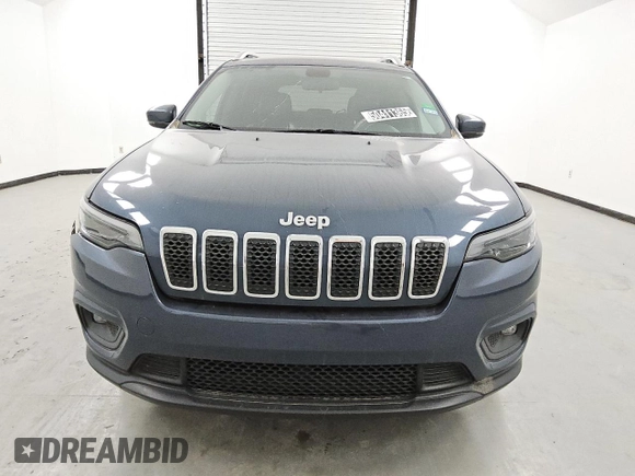 2020 Jeep Cherokee Latitude Plus with VIN 1C4PJLLB6LD653472, listed as a Copart auction lot 50411365 with 124,914 mi miles and Clean Title. Bid and sale history available at carsss.com. Image 5.