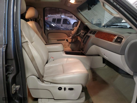 2010 GMC Sierra 1500 SLT with VIN 3GTRKWE35AG124351, listed as a Copart auction lot 87948615 with 159,609 mi miles and Clean Title. Bid and sale history available at carsss.com. Image 7.