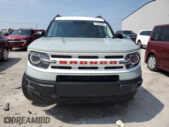 2023 Ford Bronco Sport Heritage z VIN 3FMCR9G68PRD84102, wystawiony jako Copart lot #59486695 z przebiegiem 17 710 mil mil oraz Szkoda całkowita • Salvage title. Historia ofert i sprzedaży dostępna na DreamBid. Obrazek 5.