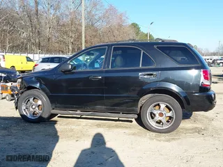 2006 Kia Sorento LX with VIN KNDJD733X65646021, listed as a IAAI auction lot 41622685 with 137,684 mi miles. Bid and sale history available at carsss.com. Image 14.