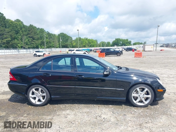 2007 Mercedes-Benz C 230 Sport с VIN WDBRF52H57E025736, выставлен на аукционе IAAI как лот 42541691 с пробегом 131 847 миль миль и . История ставок и продаж доступна на DreamBid. Изображение 13.