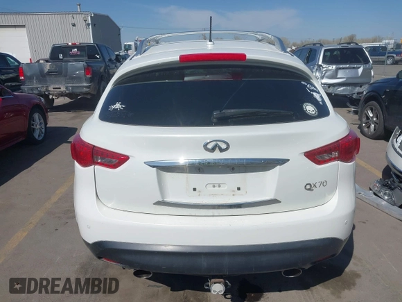 2014 Infiniti QX70 with VIN JN8CS1MW7EM413033, listed as a IAAI auction lot 41993136 with 148,838 mi miles and . Bid and sale history available at DreamBid. Image 17.