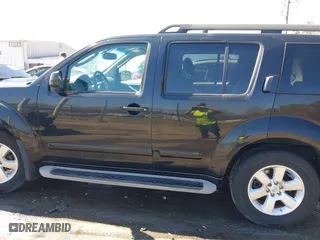 2011 Nissan Pathfinder SV with VIN 5N1AR1NN7BC609216, listed as a IAAI auction lot 41888357 with 226,214 mi miles. Bid and sale history available at carsss.com. Image 14.