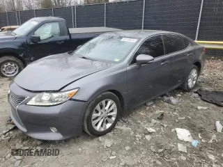 2013 Lexus ES 300h Hybrid with VIN JTHBW1GG5D2002271, listed as a Copart auction lot 48146625 with 220,431 mi miles and Salvage Title. Bid and sale history available at carsss.com. Image 1.