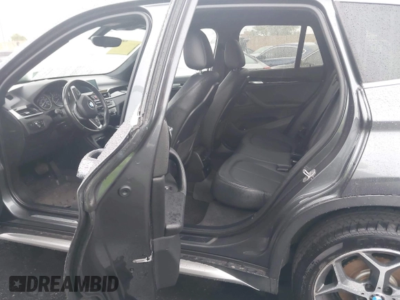 2017 BMW X1 xDrive28i with VIN WBXHT3C32H5F70152, listed as a IAAI auction lot 42184934 with 125,645 mi miles and . Bid and sale history available at DreamBid. Image 8.