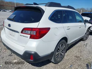 2019 Subaru Outback Limited z VIN 4S4BSANCXK3253481, wystawiony jako IAAI lot #41802461 z przebiegiem 186 400 mil mil oraz . Historia ofert i sprzedaży dostępna na DreamBid. Obrazek 4.