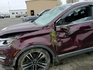 2017 Lincoln MKC Reserve with VIN 5LMTJ3DH3HUL69282, listed as a Copart auction lot 51922475 with 67,241 mi miles and Salvage Title. Bid and sale history available at carsss.com. Image 12.