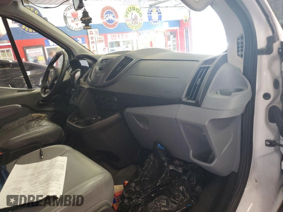 2015 Ford Transit Cargo с VIN 1FTNE1YM5FKB01049, выставлен на аукционе IAAI как лот 42844537 с пробегом 260 686 миль миль и . История ставок и продаж доступна на DreamBid. Изображение 16.