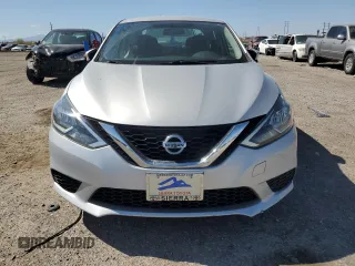 2017 Nissan Sentra SV z VIN 3N1AB7AP7HY394393, wystawiony jako Copart lot #56209135 z przebiegiem 84 022 mil mil oraz Szkoda całkowita • Salvage title. Historia ofert i sprzedaży dostępna na DreamBid. Obrazek 5.