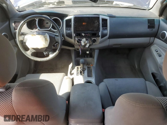 2007 Toyota Tacoma PreRunner with VIN 3TMJU62N07M030661, listed as a Copart auction lot 45991355 with 172,707 mi miles and Salvage Title. Bid and sale history available at DreamBid. Image 8.