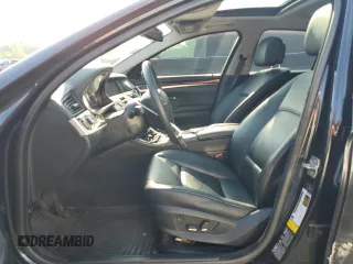 2013 BMW 5 Series 528i xDrive with VIN WBAXH5C57DDW14647, listed as a Copart auction lot 62953695 with 169,448 mi miles and Non repairable. Bid and sale history available at DreamBid. Image 7.
