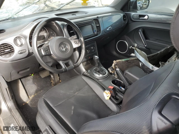 2012 Volkswagen Beetle 2.5L with VIN 3VWJX7AT9CM643253, listed as a Copart auction lot 75491364 with 0 mi miles and Clean Title. Bid and sale history available at carsss.com. Image 8.