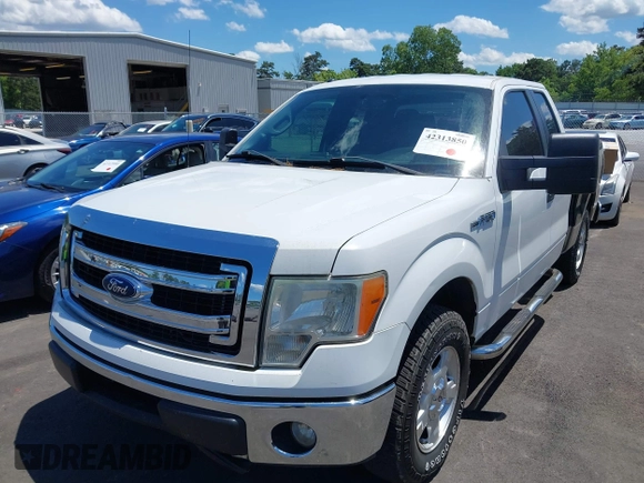 2014 Ford F-150 XL with VIN 1FTFX1CF9EFA98493, listed as a IAAI auction lot 42313850 with 192,334 mi miles and . Bid and sale history available at DreamBid. Image 17.