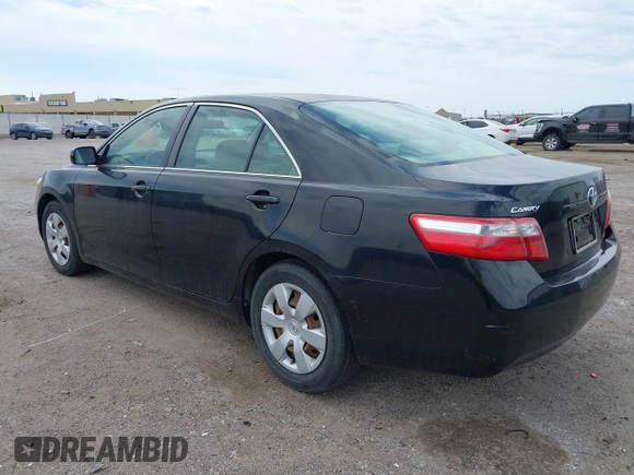 2007 Toyota Camry CE with VIN JTNBE46K773100529, listed as a IAAI auction lot 42009938 with 180,573 mi miles. Bid and sale history available at carsss.com. Image 3.