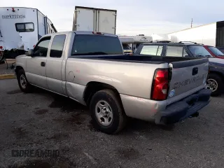 2004 Chevrolet Silverado 1500 with VIN 1GCEC19X14Z340746, listed as a Copart auction lot 71253082 with 0 mi miles and Salvage Title. Bid and sale history available at carsss.com. Image 2.