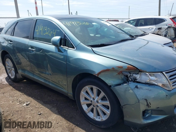 2010 Toyota Venza with VIN 4T3ZA3BBXAU037042, listed as a IAAI auction lot 41913264 with 194,847 mi miles. Bid and sale history available at carsss.com. Image 6.