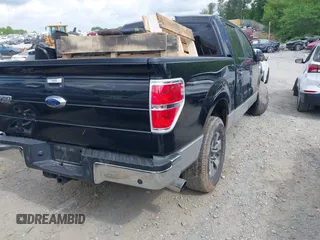 2012 Ford F-150 XL z VIN 1FTFW1CT7CKD67278, wystawiony jako IAAI lot #42177660 z przebiegiem 220 836 mil mil oraz . Historia ofert i sprzedaży dostępna na DreamBid. Obrazek 4.
