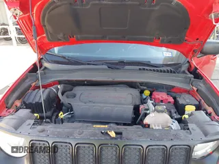 2020 Jeep Renegade Sport with VIN ZACNJBAB3LPM09233, listed as a IAAI auction lot 41751376 with 71,900 mi miles and . Bid and sale history available at DreamBid. Image 10.