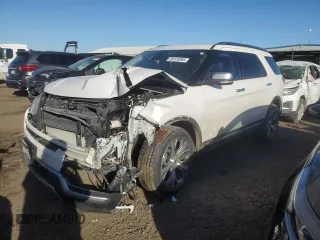 2018 Ford Explorer Platinum with VIN 1FM5K8HTXJGB64597, listed as a Copart auction lot 43400075 with 85,880 mi miles and Salvage Title. Bid and sale history available at carsss.com. Image 1.