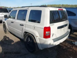2008 Jeep Patriot Sport с VIN 1J8FT28028D591916, выставлен на аукционе IAAI как лот 41892045 с пробегом 199 004 миль миль и . История ставок и продаж доступна на DreamBid. Изображение 3.