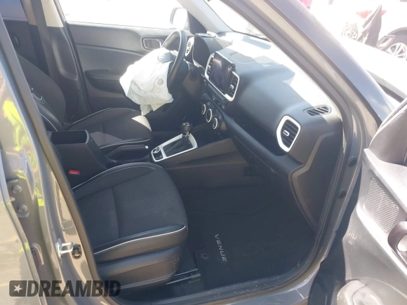 2022 Hyundai Venue SEL with VIN KMHRC8A34NU193027, listed as a IAAI auction lot 42003432 with 16,393 mi miles and . Bid and sale history available at DreamBid. Image 5.