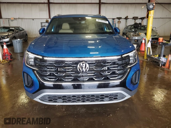 2024 Volkswagen Atlas SE с VIN 1V2KE2CA0RC213258, выставлен на аукционе Copart как лот 61197295 с пробегом 14 930 миль миль и Списание • Salvage title. История ставок и продаж доступна на DreamBid. Изображение 5.