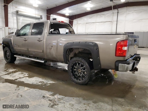 2013 Chevrolet Silverado 2500HD LTZ with VIN 1GC1KYC82DF147695, listed as a Copart auction lot 46005915 with 292,777 mi miles and Salvage Title. Bid and sale history available at carsss.com. Image 2.