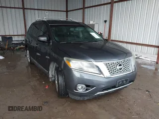 2014 Nissan Pathfinder Platinum z VIN 5N1AR2MN5EC685920, wystawiony jako IAAI lot #42149831 z przebiegiem 149 618 mil mil oraz . Historia ofert i sprzedaży dostępna na DreamBid. Obrazek 1.