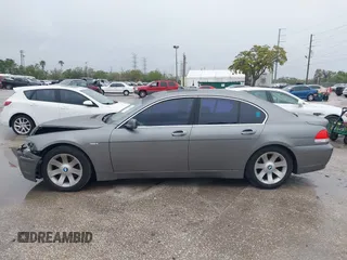 2003 BMW 7 Series 745i с VIN WBAGL63473DP64462, выставлен на аукционе IAAI как лот 41751691 с пробегом 146 789 миль миль и . История ставок и продаж доступна на DreamBid. Изображение 14.